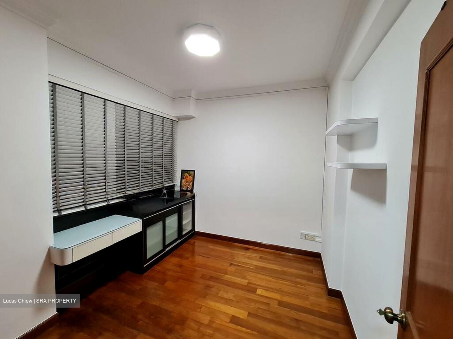 Glendale Park (D23), Condominium #496402681